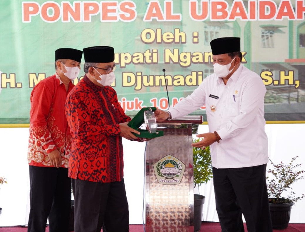 Bupati Nganjuk: Tugas Pemerintah Bangun Fisik dan Pengetahuan, Membangun Rohani Tugas Para Kyai