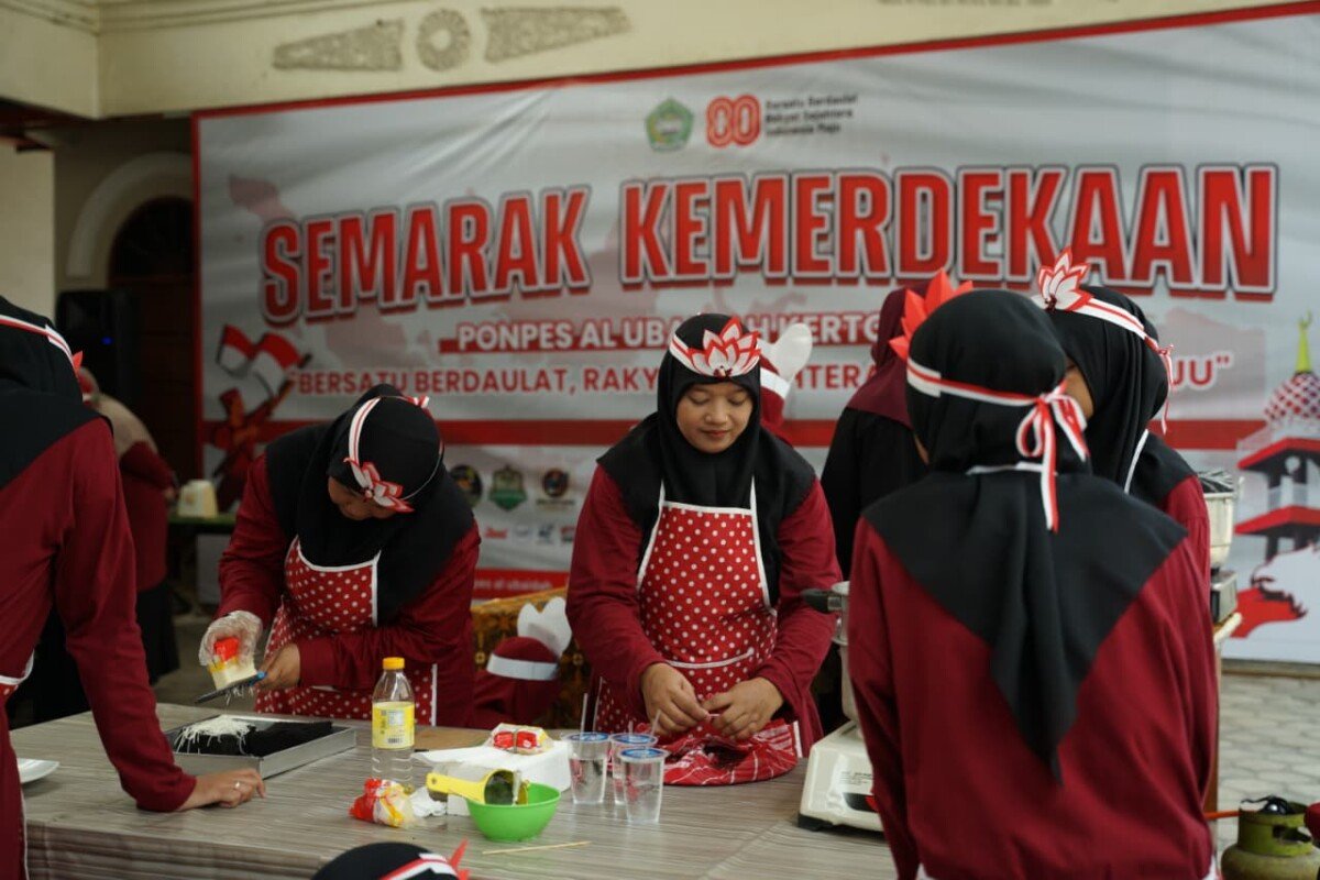 Semarakkan HUT ke-80 RI, Ibu-ibu Ponpes Al Ubaidah Gelar Lomba Memasak Umbi-umbian