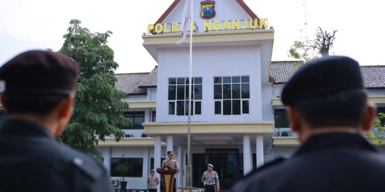 Senkom Ponpes Al Ubaidah Hadiri Apel Sabuk Kamtibmas