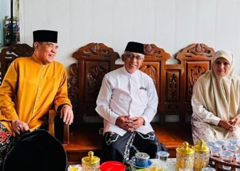 Pengasuh Ponpes Al Ubaidah Jalin Silaturahim dengan Ketua MUI Rembang
