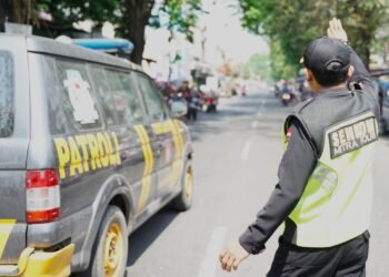 Sinergisitas SENKOM dan Aparat Sukseskan Kirab Budaya di Kertosono