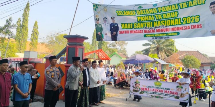 Ponpes Millenium Alfiena Meriahkan Pawai Ta’aruf Hari Santri Nasional 2026