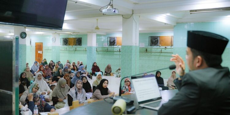 Ponpes Al Ubaidah Tekankan Pentingnya Komunikasi dan Kehangatan Keluarga